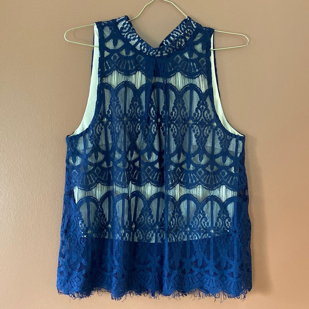 Love Fire ladies Lace blouse with nude lining. Size medium